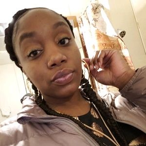 Meet your Posher, Vanita